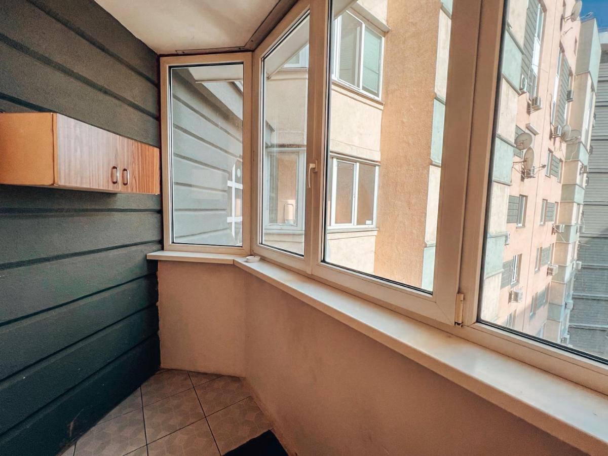Cozy Apartments On The Left Bank Kiev Dış mekan fotoğraf